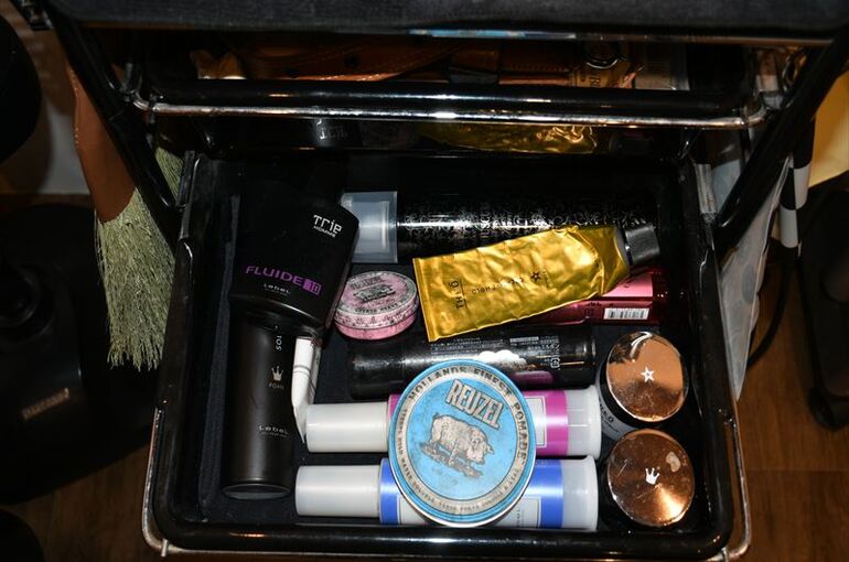 スタイリング剤